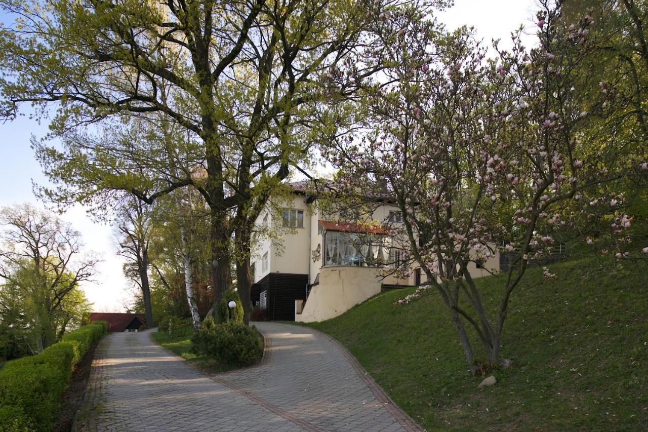 Sola Gratia Hotell Bystřice pod Hostýnem Exteriör bild